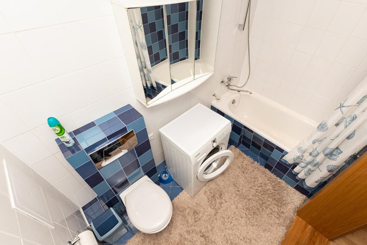 Dvieju Kambariu Butas Klaipedos Centre Appartement Klaipėda Buitenkant foto